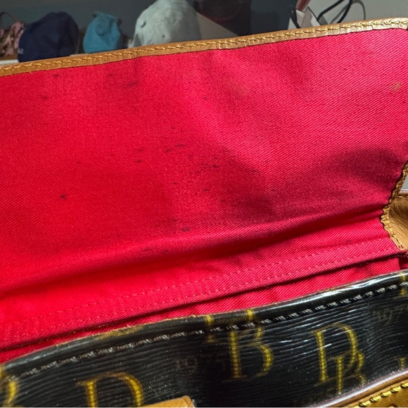 Dooney & Bourke Black and Tan Logo Tote Janine Florentino - Picture 7 of 11